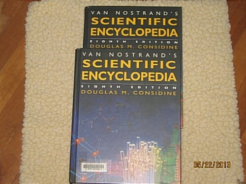 Van Nostrands Scientific Encyclopedia (Hardcover, 8th)