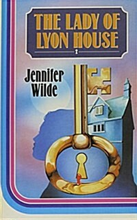 The Lady of Lyon House (Hardcover, Large Print)
