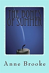 The Bones of Summer (Paperback)