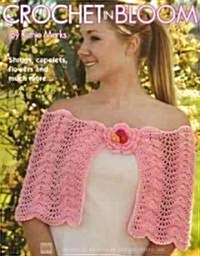 Crochet in Bloom (Paperback)