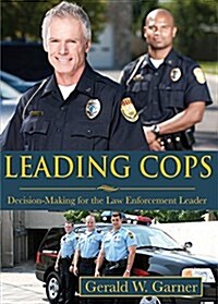 Leading Cops (Paperback)