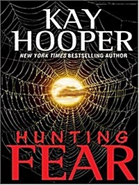 Hunting Fear (Hardcover, Large Print)