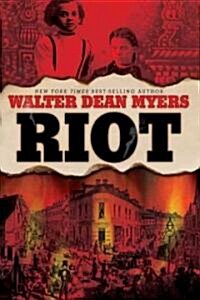 Riot (Paperback, Reprint)