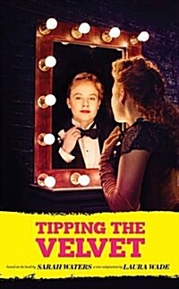 Tipping the Velvet (Paperback)