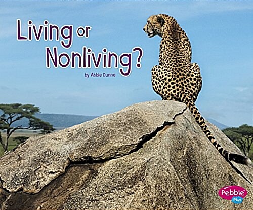 Living or Nonliving? (Paperback)