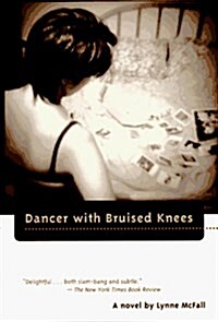 Dancer With Bruised Knees (Paperback)