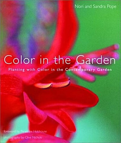 Color in the Garden (Paperback)