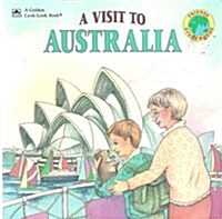 A Visit To Australia (Friends everywhere) (Paperback)