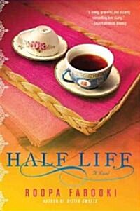 Half Life (Paperback, Reprint)