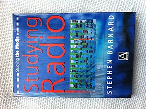 Studying Radio (Paperback)