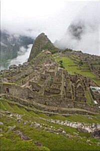 Machu Picchu Andes Mountains in Peru Journal: 150 Page Lined Notebook/Diary (Paperback)