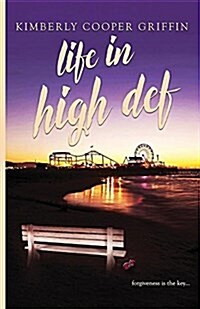 Life in High Def (Paperback)