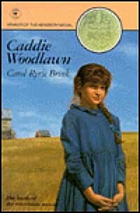 Caddie Woodlawn (Paperback)