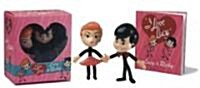 I Love Lucy: Lucy & Ricky [With 2 Figurines and Paperback Book] (Other)