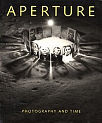 Photography and Time (Paperback, Millennium)