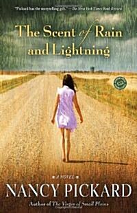 [중고] The Scent of Rain and Lightning (Paperback, Reprint)