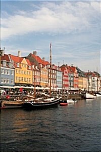 Nyhavn Harbour in Copenhagen Denmark Journal: 150 Page Lined Notebook/Diary (Paperback)