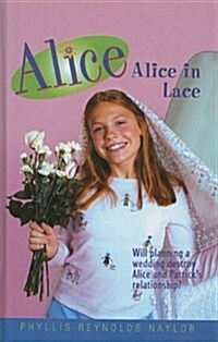 Alice in Lace (Prebound)