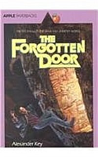 The Forgotten Door (Prebound)