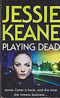 PLAYING DEAD (Paperback)