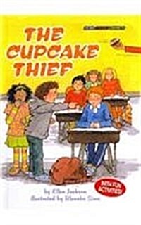 The Cupcake Thief (Prebound)