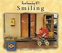Smiling (English–Arabic) (Paperback)