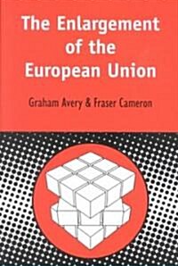 Enlargement of the European Union (Paperback)