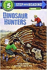Dinosaur Hunters (Paperback)