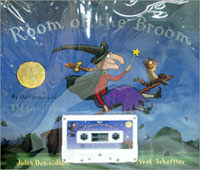 Room on the Broom  (Paperback +테이프 1개 + Mother Tip) - 오디오로 배우는 문진 영어동화 시리즈 Step 3