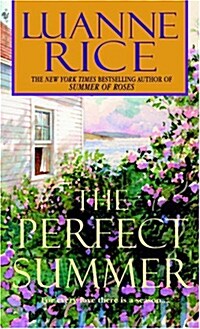 The Perfect Summer (Mass Market Paperback)