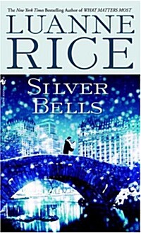 Silver Bells (Mass Market Paperback)