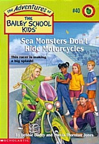[중고] Sea Monsters Don‘t Ride Motorcycles                                                                  (Paperback)