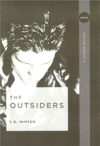 The Outsiders (Paperback, Platinum, Deckle Edge)