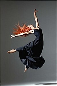 Graceful Woman Dancing (Paperback, JOU)